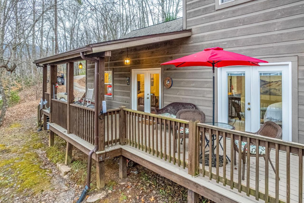 Tree Top Cabin Sylva Bagian luar foto